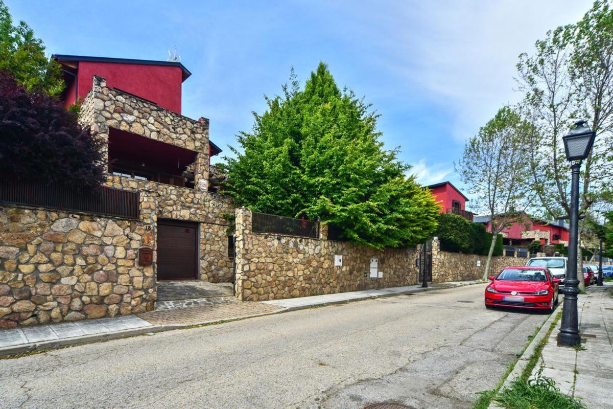 Chalet Navacerrada Piscina Privada מראה חיצוני תמונה